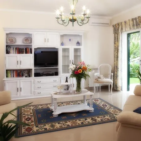 Casa Da Ferragudo (Faro)